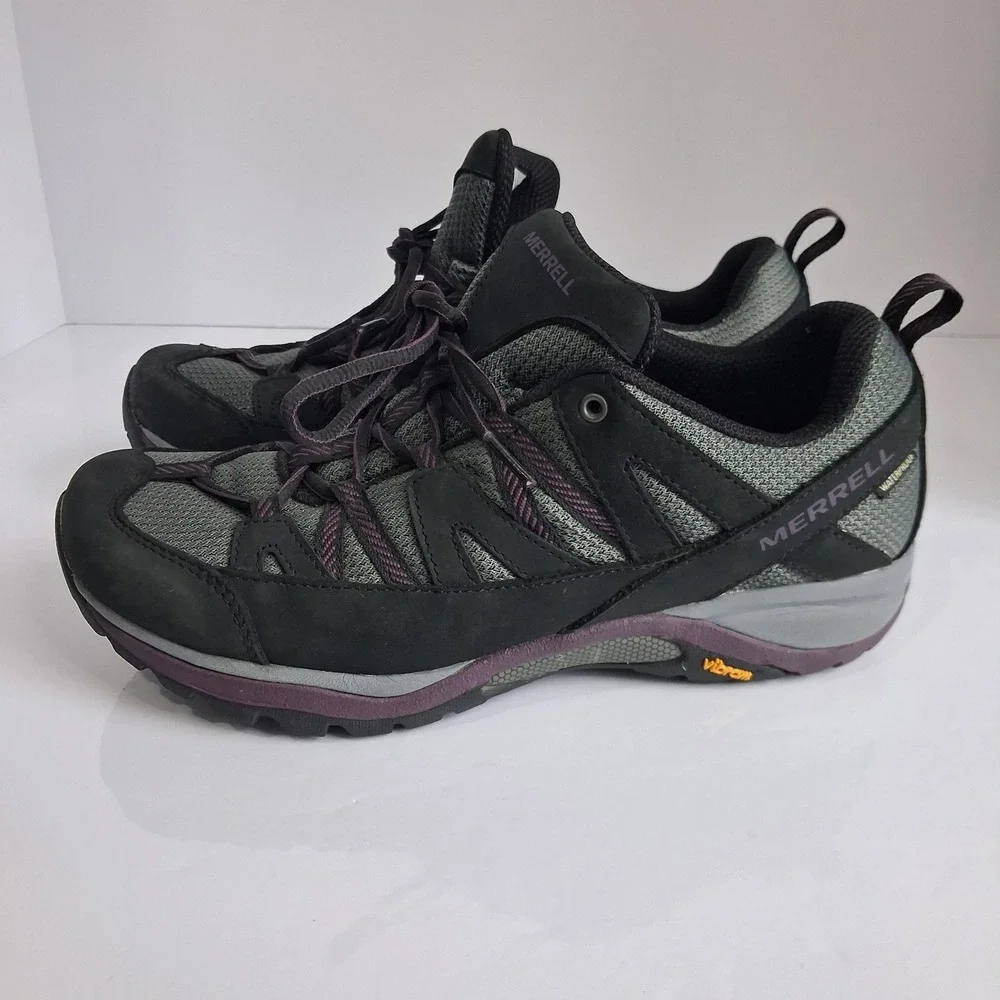 Merrell Women's Black and Purple Athletic Hiking Shoes
